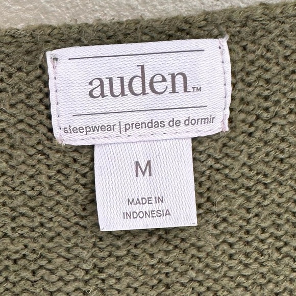 Auden Green V-Neck Sweater Relaxed Fit Green - Picture 3 of 5